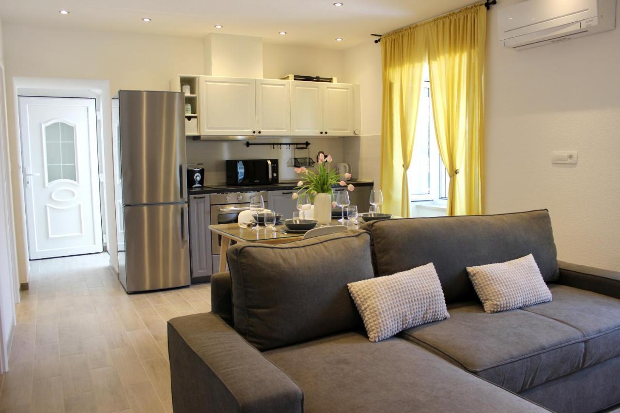 The View Apartamento Pucisca Exterior foto